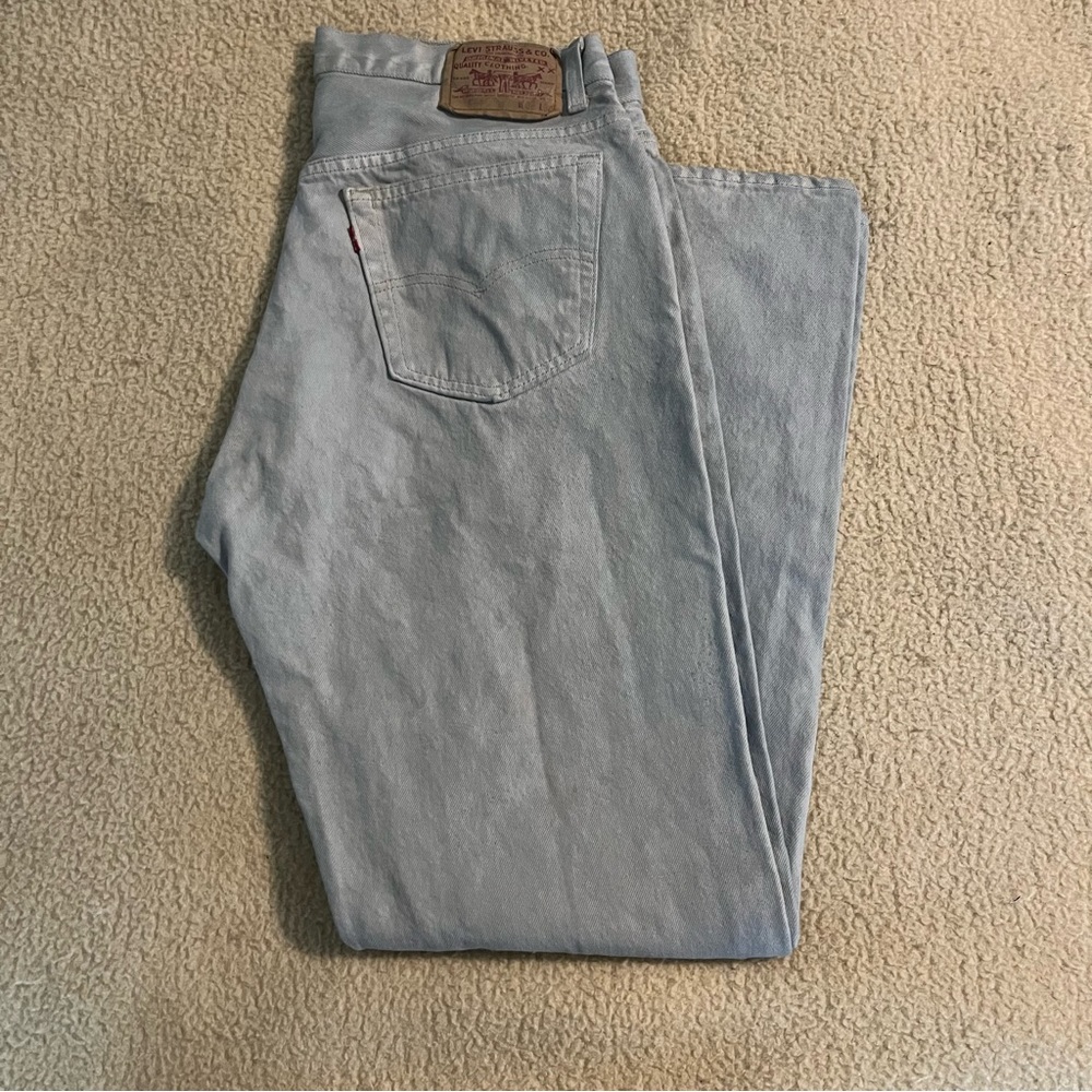 Vintage Levi 501 Jeans - Button Fly - Light Blue/Grey 36x32